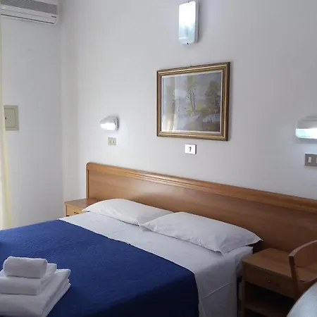 Hotel Venezia Beach San Mauro Mare Exterior photo